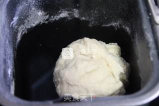 青椒馅水煎包的做法步骤：2