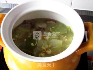 贝尖腊肉煲冬瓜的做法步骤：8