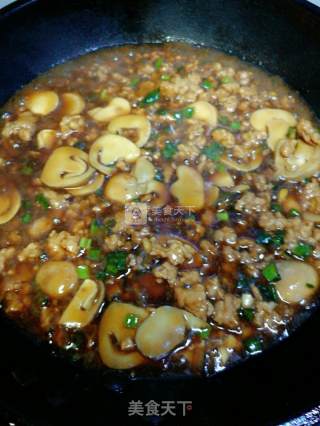 板烧豆腐烩鲜菇肉沫的做法步骤：3