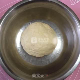 豆沙花面包的做法步骤：3