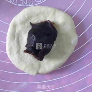 豆沙花面包的做法步骤：7