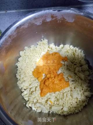 胡萝卜花朵松饼的做法步骤：6