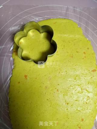 胡萝卜花朵松饼的做法步骤：10