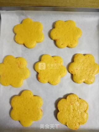 胡萝卜花朵松饼的做法步骤：11