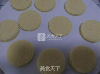 抹茶香草慕斯的做法步骤：1