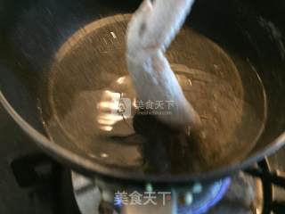 台式炸鸡翅的做法步骤：4