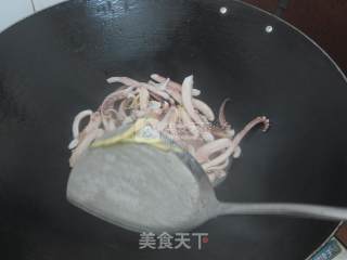 酱烧鱿鱼须的做法步骤：5