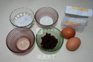 海绵小蛋糕的做法步骤：1