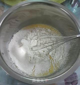 8寸戚风蛋糕的做法步骤：2
