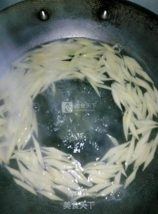 鸡丝碎面的做法步骤：8