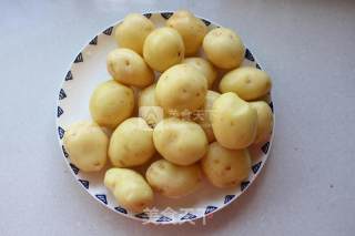——香烤小土豆的做法步骤：2
