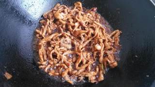 京酱肉丝的做法步骤：8
