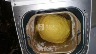 南瓜肉包的做法步骤：1