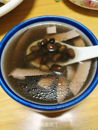 牛尾巴炖椰子黑豆汤的做法步骤：11