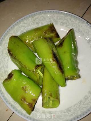 虎皮青椒的做法步骤：5