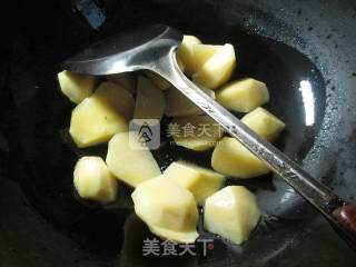 笋干菜螃蟹土豆汤的做法步骤：2