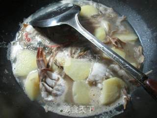 笋干菜螃蟹土豆汤的做法步骤：8