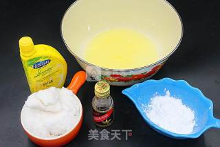 Pavlova帕夫洛娃蛋糕的做法步骤：1