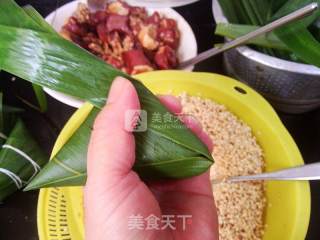 酱肉粽子的做法步骤：14