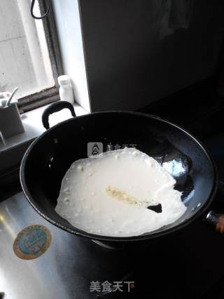鸡蛋饼的做法步骤：4