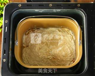 胡萝卜拉丝面包的做法的做法步骤：2