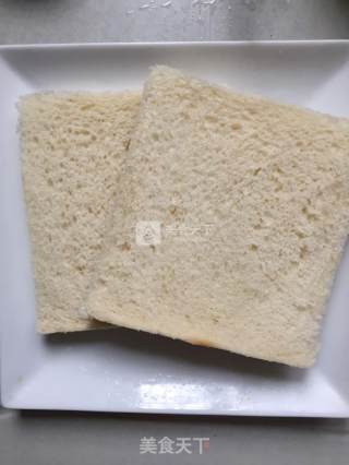 蒜香黄油三明治的做法步骤：2