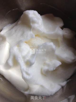 蜜枣抹茶戚风蛋糕的做法步骤：8