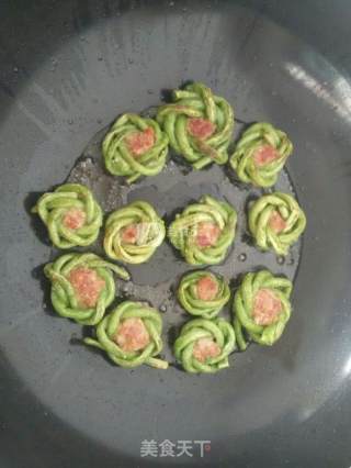 豇豆圈圈肉的做法步骤：7