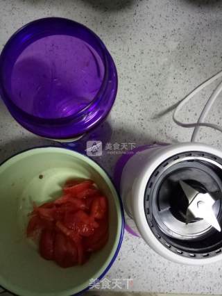 西红柿面包的做法步骤：1