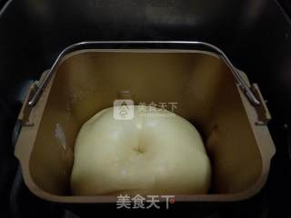 肠仔包的做法步骤：4