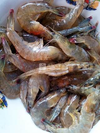 酥炸大虾的做法步骤：2