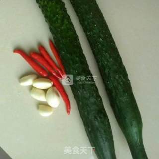 清脆爽口酱黄瓜的做法步骤：1