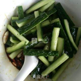 清脆爽口酱黄瓜的做法步骤：6