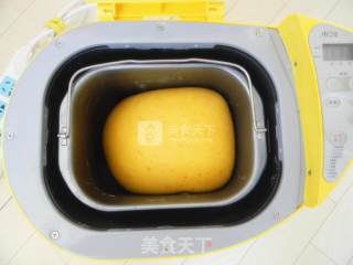 椰香胡萝卜小餐包的做法步骤：5