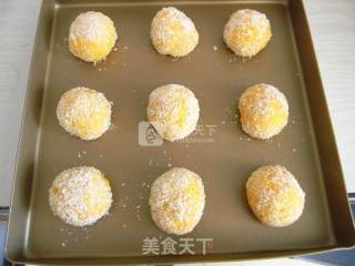 椰香胡萝卜小餐包的做法步骤：10