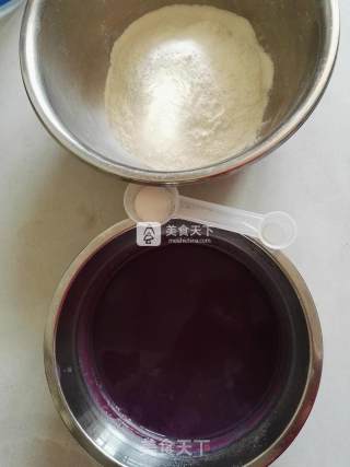手擀紫薯面的做法步骤：6