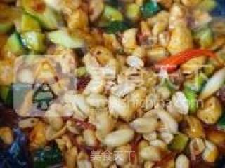 风情宫保鸡丁盖浇饭的做法步骤：8