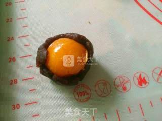 蛋黄酥的做法步骤：21