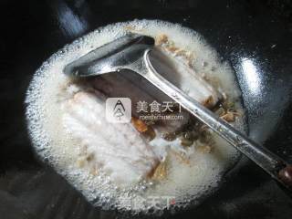 笋干菜烧鳗鱼的做法步骤：6