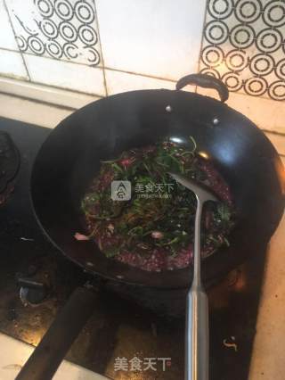 蒜炒苋菜的做法步骤：2