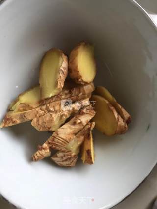 榴莲壳鸡汤，给爸妈的一份充满心意的美味的做法步骤：3