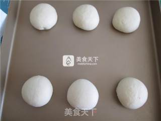 小兔子酸奶草莓酱面包的做法步骤：6