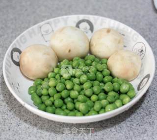 颜值高的豪华饭---西班牙海鲜饭的做法步骤：3
