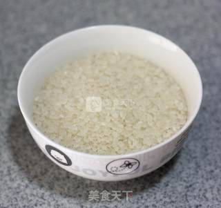 颜值高的豪华饭---西班牙海鲜饭的做法步骤：4