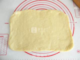 夹馅扭扭排包的做法步骤：3