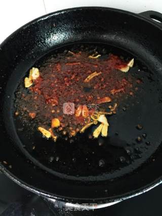 烧烤味金针菇的做法步骤：3