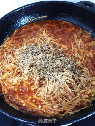 烧烤味金针菇的做法步骤：4