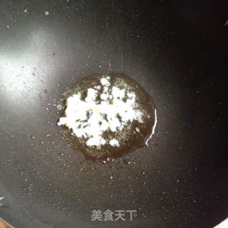 丝瓜炒油条的做法步骤：4