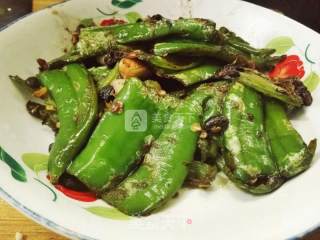 豆豉爆辣椒的做法步骤：4