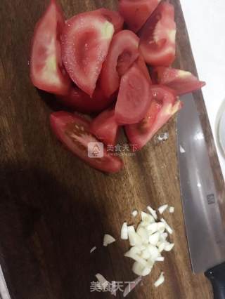 西红柿????炒鸡蛋的做法步骤：2